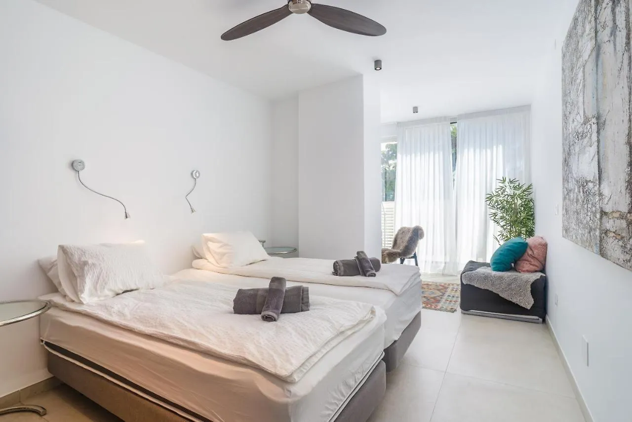Great First Line Amazing Terrace Apartment Marbella